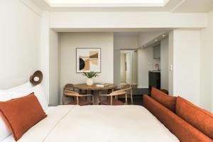 Tsimiski View CityCenter Boutique Suite - By Nuvia Domus