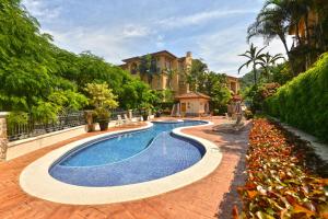 Bella Vista 2D 3 bdr 3 1 and half bath