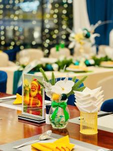 SANDALS ISLAND HOTEL