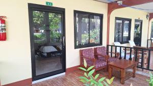 Sleep In Lanta Resort