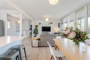 Aldinga Beach Breakaway - C21 SouthCoast Holidays