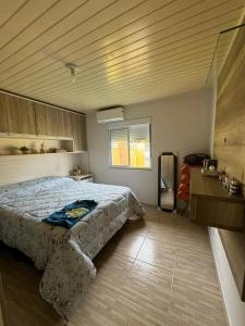 House with swimming pool, to accommodate up to 14 people