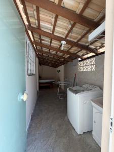 House with swimming pool, to accommodate up to 14 people