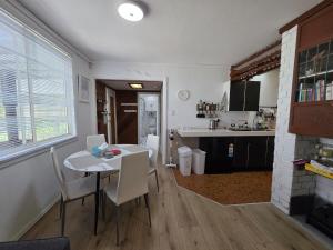 블루 마운틴스 5 Mins Walk to Katoomba Station, Pool Table, Firepit, King Bed, Fireplace, Table Tennis 싱글룸 로비