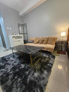 Shore Residences Mall of Asia Caitlin D