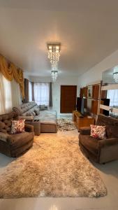 Casa c Piscina Gigante, Lareira e Churrasqueira