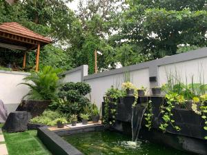 RedDoorz at Villa Zea Sayangheulang Garut