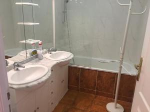 Appartement 2 chambres plage avec vue mer et parking privé, animaux admis - FR-1-482-164