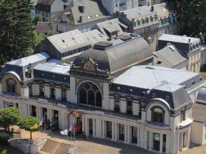 Appartement 2 ch. à La Bourboule avec wifi - FR-1-858-21