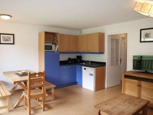 Appartement skis aux pieds Les Orres 1800, balcon - FR-1-322-702