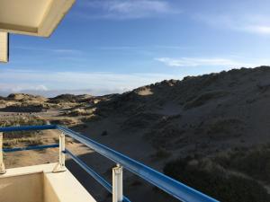 Fort Mahon Plage : Appartement 3 Chambres à 200m de la Plage avec Balcon et Parking - FR-1-482-163