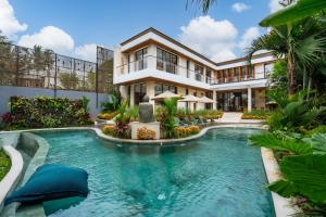 Villa Sun & Moon by BaliSuperHost