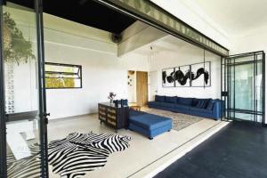 Charushela spacious backyard 6 BR Private Pool Villa ZN398