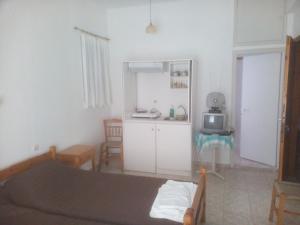 Karagiozos Studios & Apartments Skopelos Greece