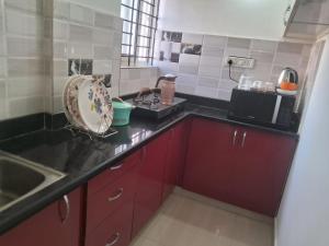 Park side 1 BHK , Wifi, Lift, backup, Non AC