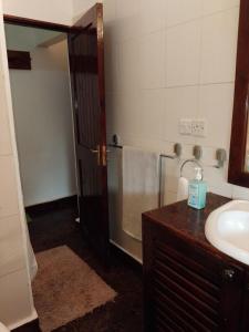 Artistic Dreamsace 4Br Villa Near Diani Beach