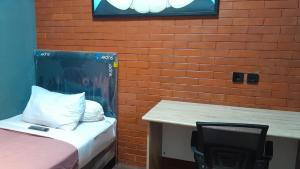 Rizki Kost Exclusive II