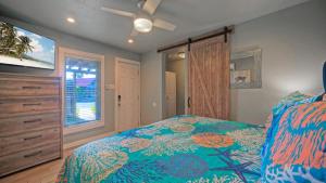 Walk to Shops Near Dining Beach Central Port A Location Casa Coconut by AvantStay