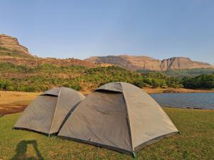 Bhandardara I land Camping
