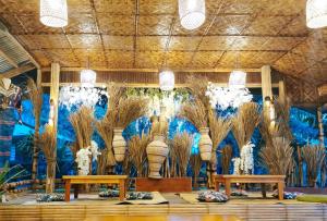 Sunrise Garden Lake Resort