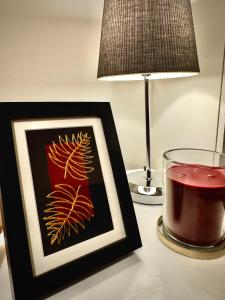 Best Situated Studio - Finsbury Park Station!