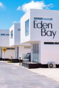 Eden Bay Mornington