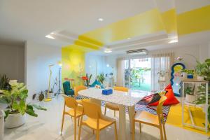 Bangkok Center Mansion House I BTS ThongLor