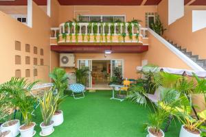 Bangkok Center Mansion House I BTS ThongLor