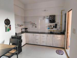 A Soothing Retreat in Palaj Village