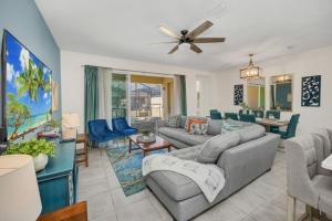 5 BED With Private Splash Pool! townhouse