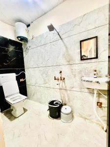 Hotel Mahakal Darshan