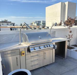 Boutique KTown Stays With Breathtaking Rooftop Views