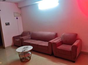 Mohtisham Oasis Apartment