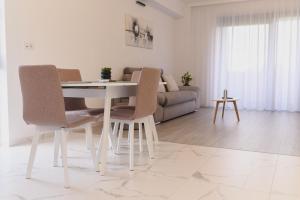 Malvina Apartments Cazare Mures