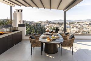 Urban Forty One Acropolis-view penthouse