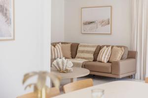 Coastal Waters - Spa, Sleeps 8, Newly Renovated