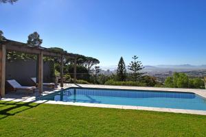 Table Mountain mid-century magic