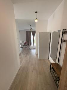 Ioanic Modern Apartment with Parking