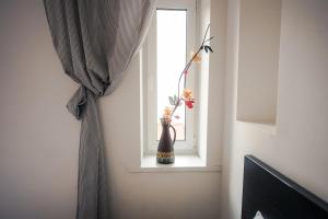 V 18 - Superior & Great views to Vokieciu street