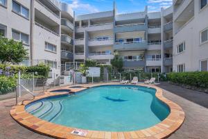 Jefferson Cove - Relaxed Poolside Escape by the Sea