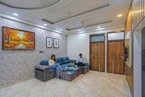 FabHotel Shubh Palace