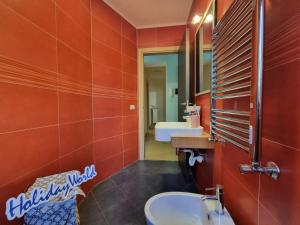 Prunis Home by Holiday World