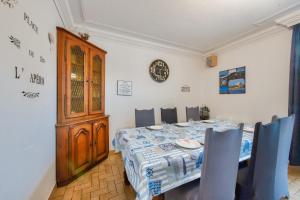 Maison pour 6 avec grand jardin - proche centre