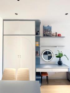 Cozy modern studio with Gym & Pool