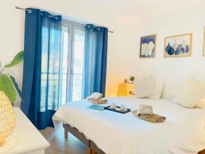 Beau 65 M2 en Front de Mer à St Raphaël - Piscine