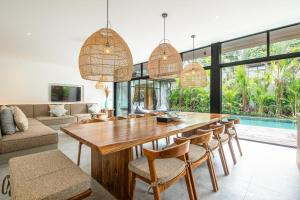 Tropical 6BR Luxury Villa with Jacuzzi