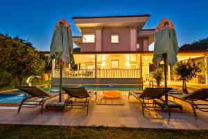YAĞIZ-Villa with Childrens Pool&Jacuzzi for 6 People in Gocek