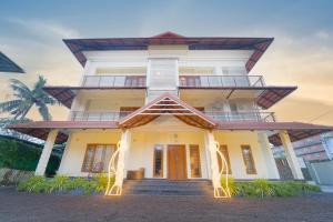 Alaya Stays Matts Homestay 1-Room Lakeside Stay With Common Lounge