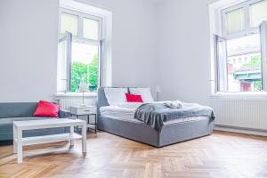 Classy 2BR Apt. w Exclusive Location near AKH