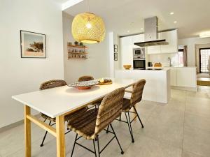 Maestranza Oasis Marbella by Lica Homes